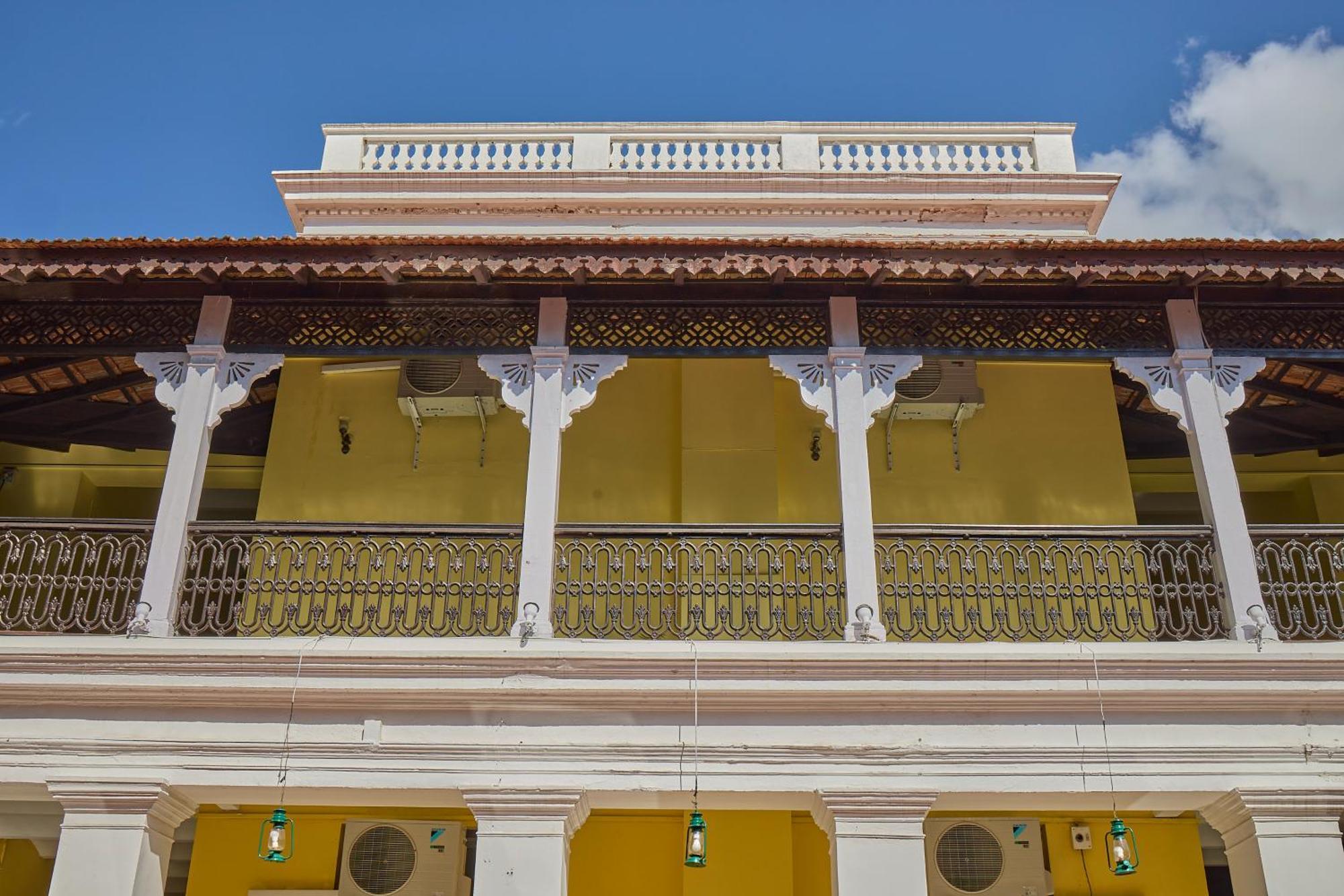 รอยัล ออร์คิด เมโทรโพล ไมซอร์ Hotel ภายนอก รูปภาพ