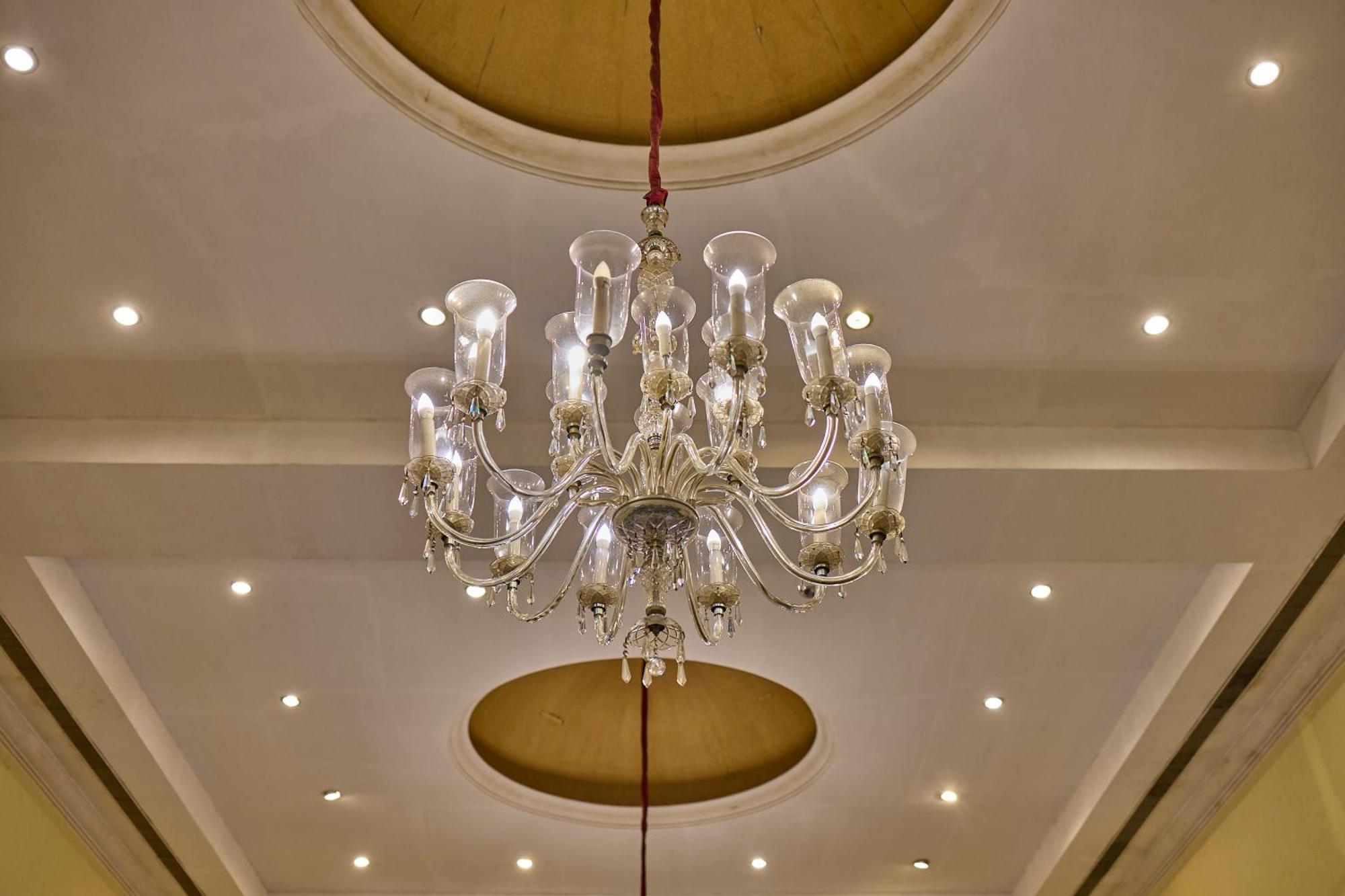 รอยัล ออร์คิด เมโทรโพล ไมซอร์ Hotel ภายนอก รูปภาพ