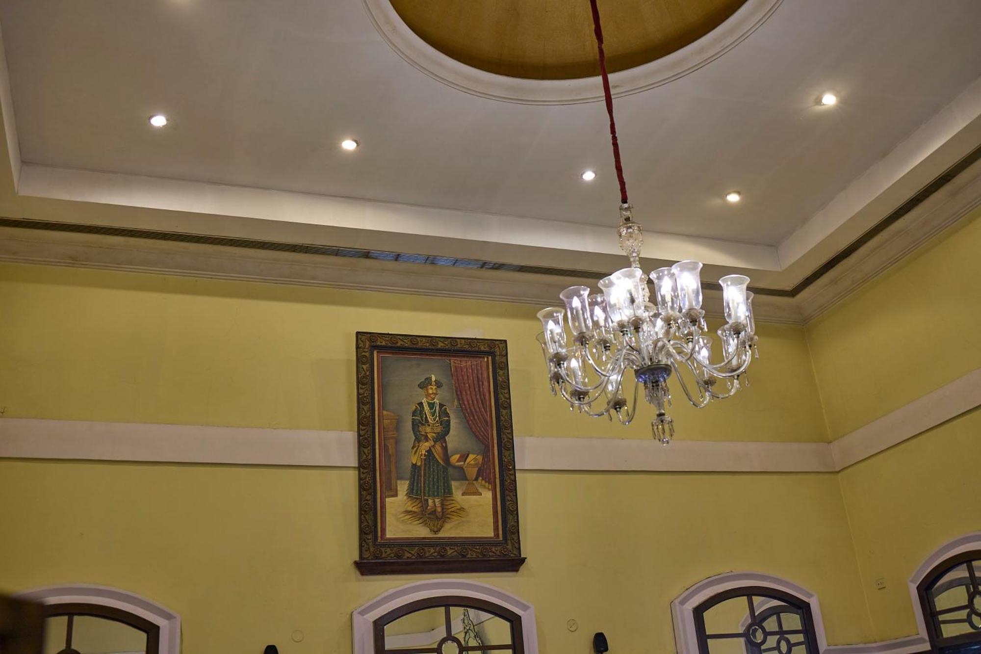 รอยัล ออร์คิด เมโทรโพล ไมซอร์ Hotel ภายนอก รูปภาพ