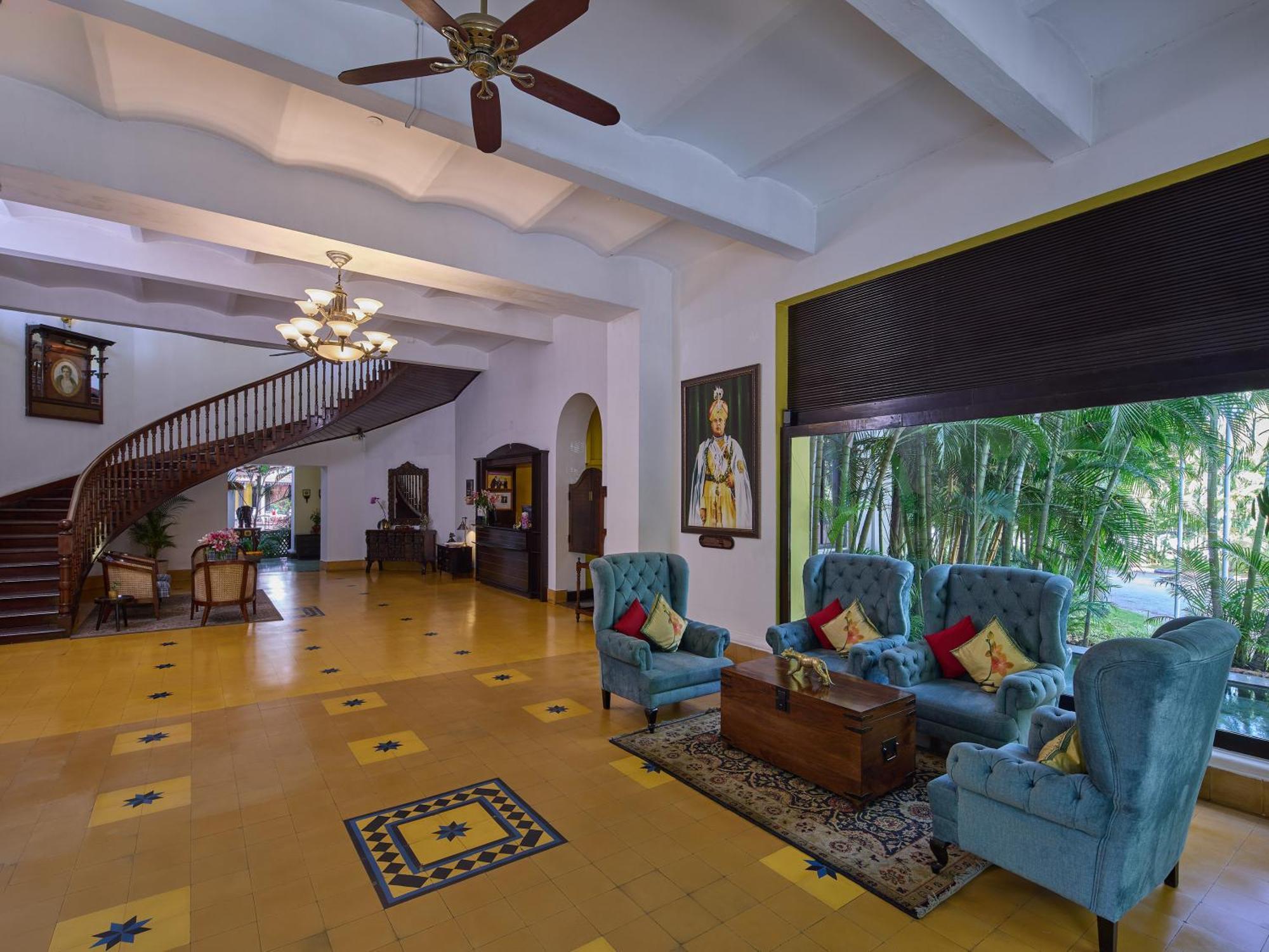 รอยัล ออร์คิด เมโทรโพล ไมซอร์ Hotel ภายนอก รูปภาพ
