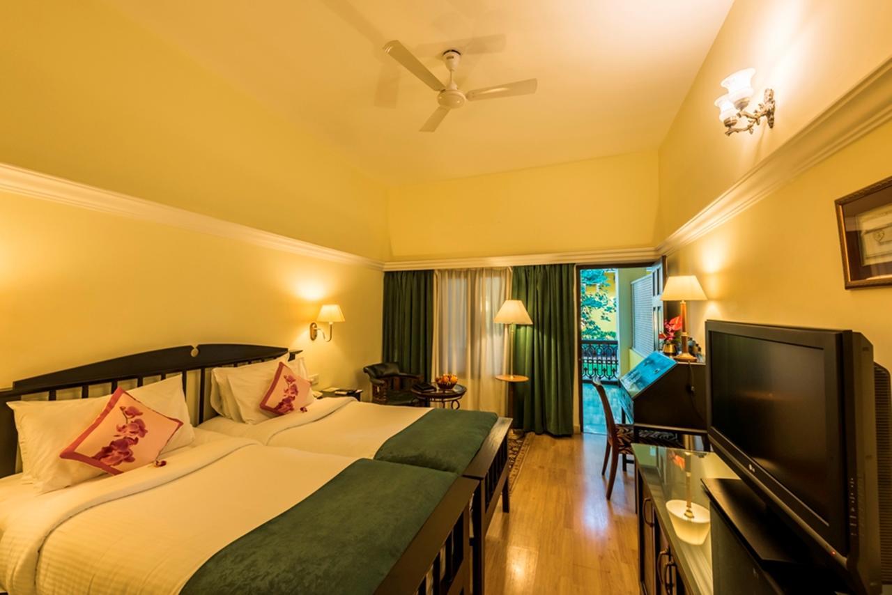 รอยัล ออร์คิด เมโทรโพล ไมซอร์ Hotel ภายนอก รูปภาพ