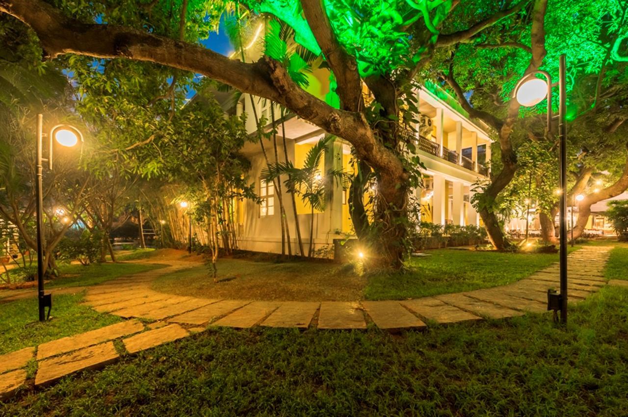 รอยัล ออร์คิด เมโทรโพล ไมซอร์ Hotel ภายนอก รูปภาพ